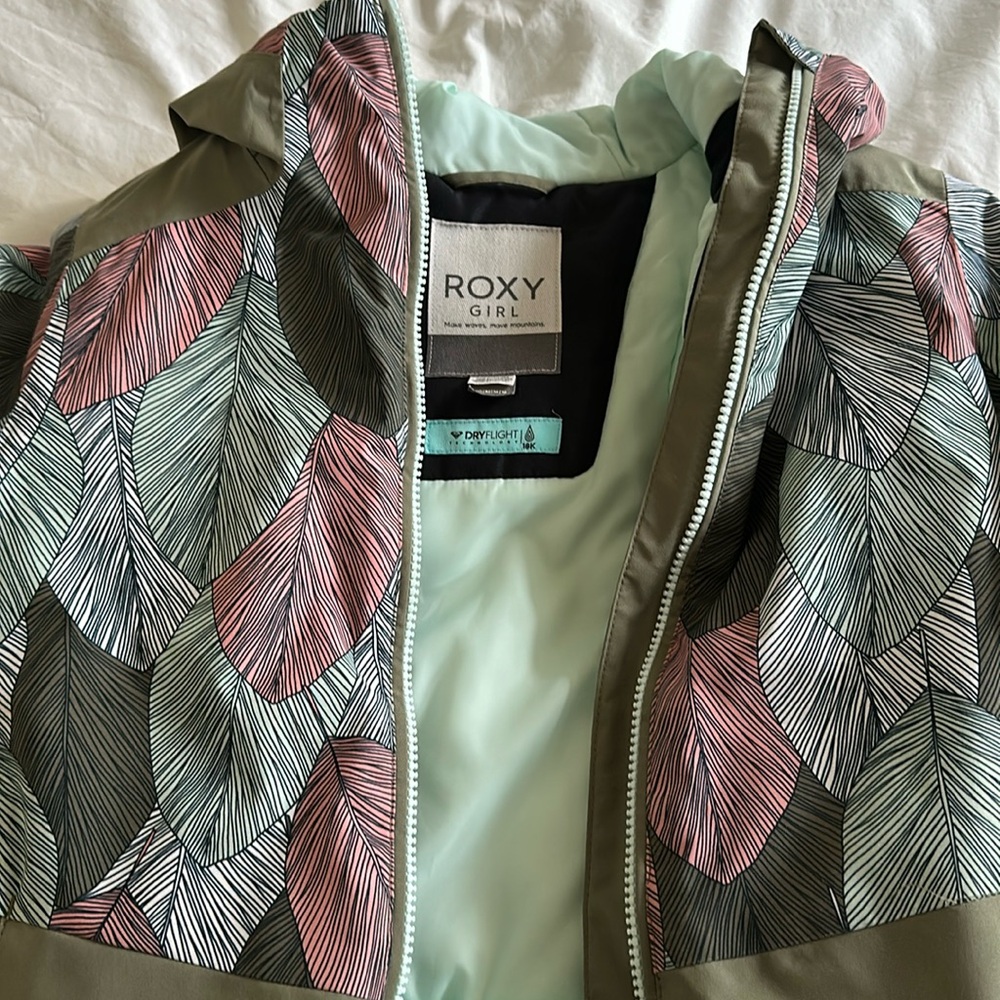 Roxy skiing jacket